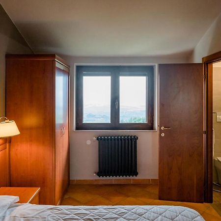 Hotel La Scottiglia E Ristorante Seggiano Екстериор снимка