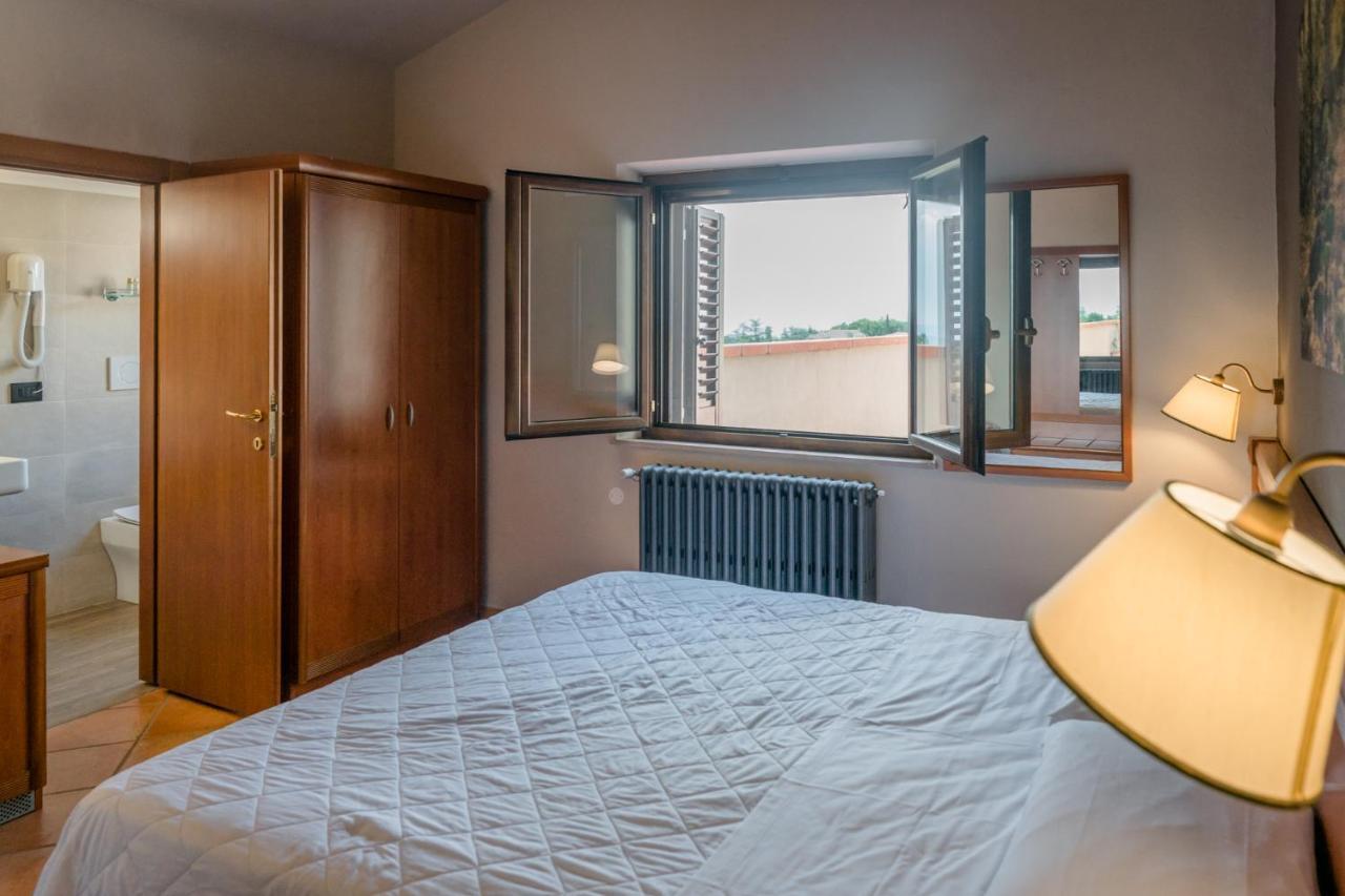 Hotel La Scottiglia E Ristorante Seggiano Екстериор снимка