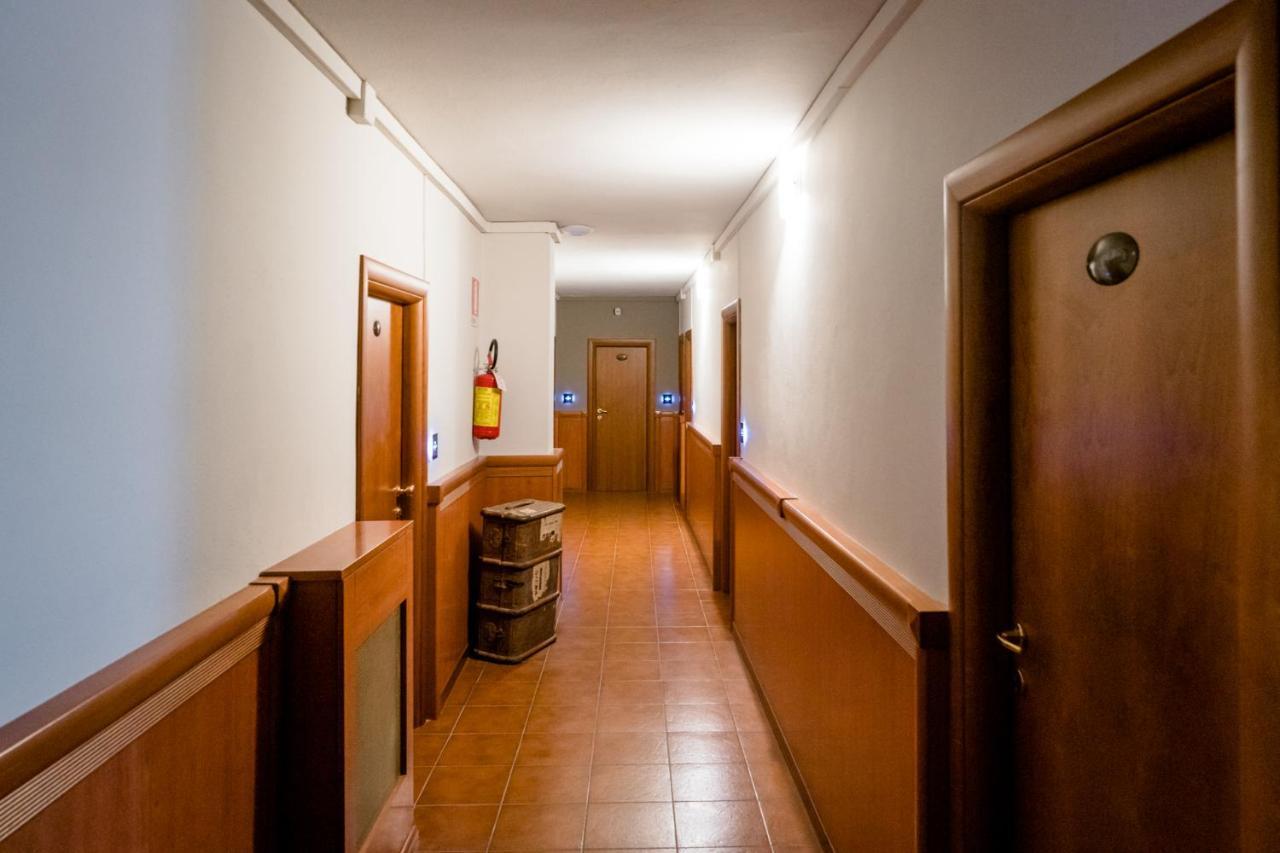 Hotel La Scottiglia E Ristorante Seggiano Екстериор снимка