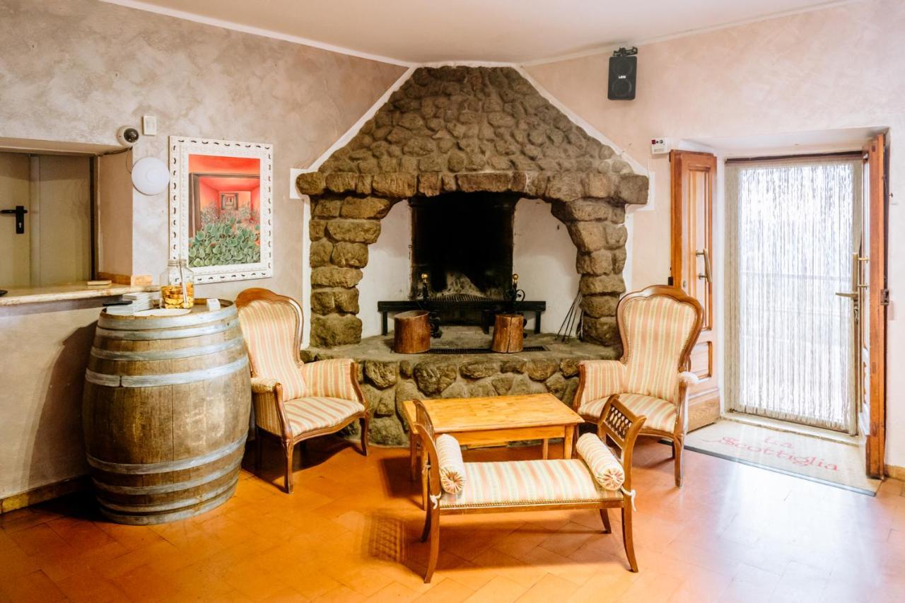 Hotel La Scottiglia E Ristorante Seggiano Екстериор снимка